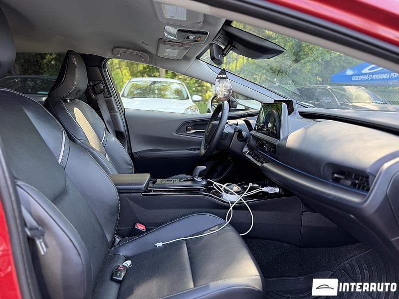 Toyota Prius 2024 — Миниатюра 18