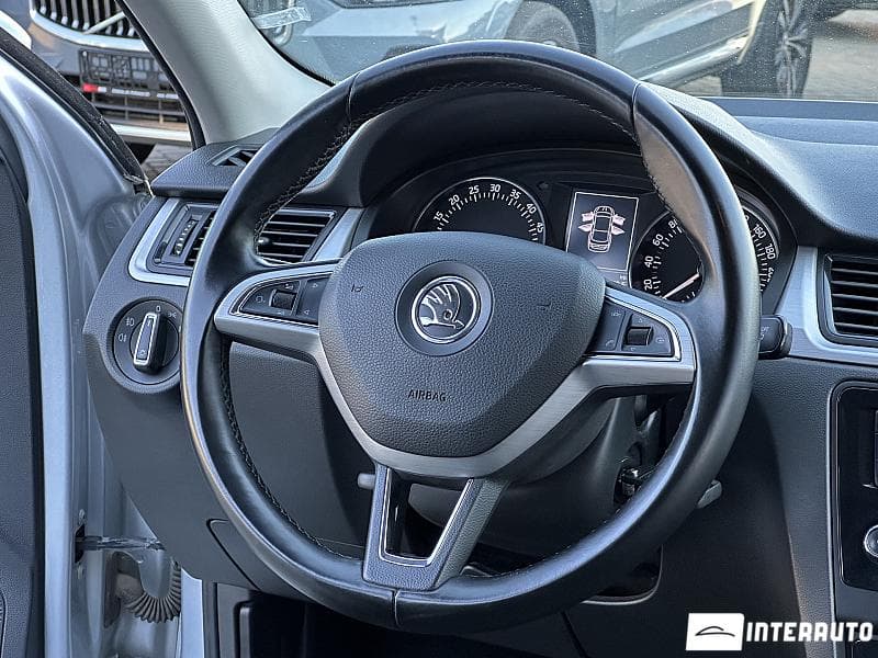 Skoda Rapid 2015 — Миниатюра 7