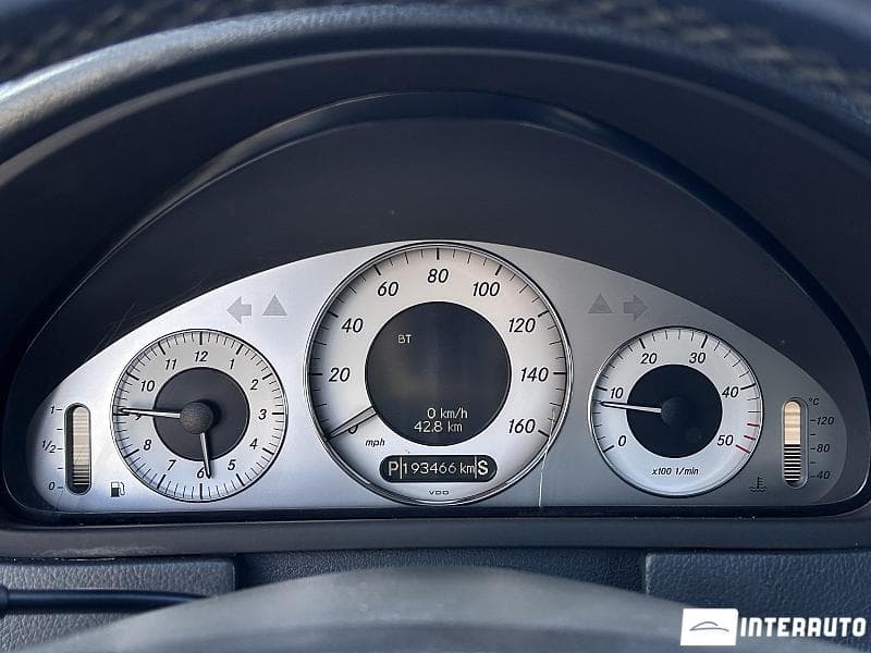 Mercedes CLK 220 2008 — Миниатюра 10