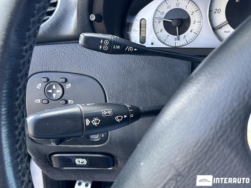 Mercedes CLK 220 2008 — Миниатюра 9