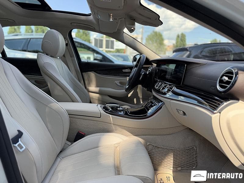 2017 Mercedes E 220 — Miniatură 14