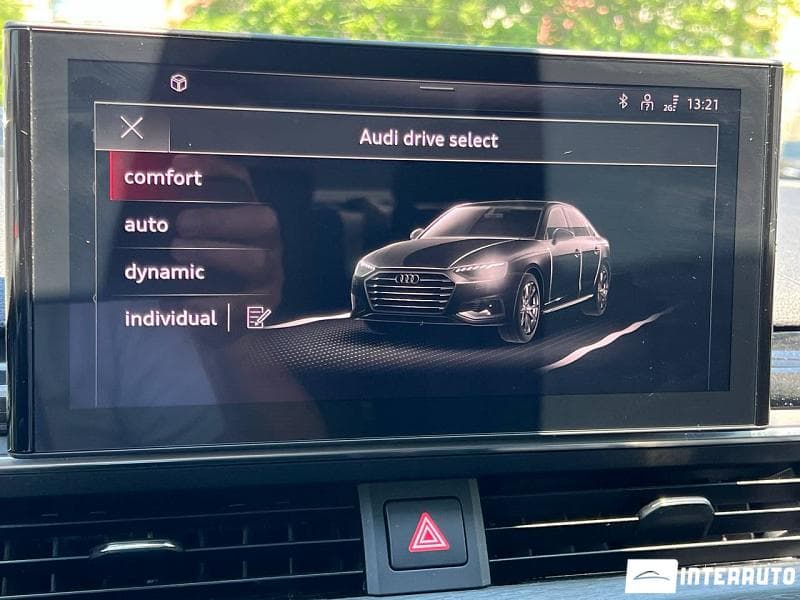 Audi A4 2021 — Миниатюра 11