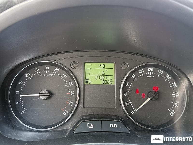 Skoda Fabia 2012 — Миниатюра 7