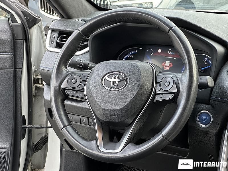 Toyota Rav-4 2021 — Миниатюра 7