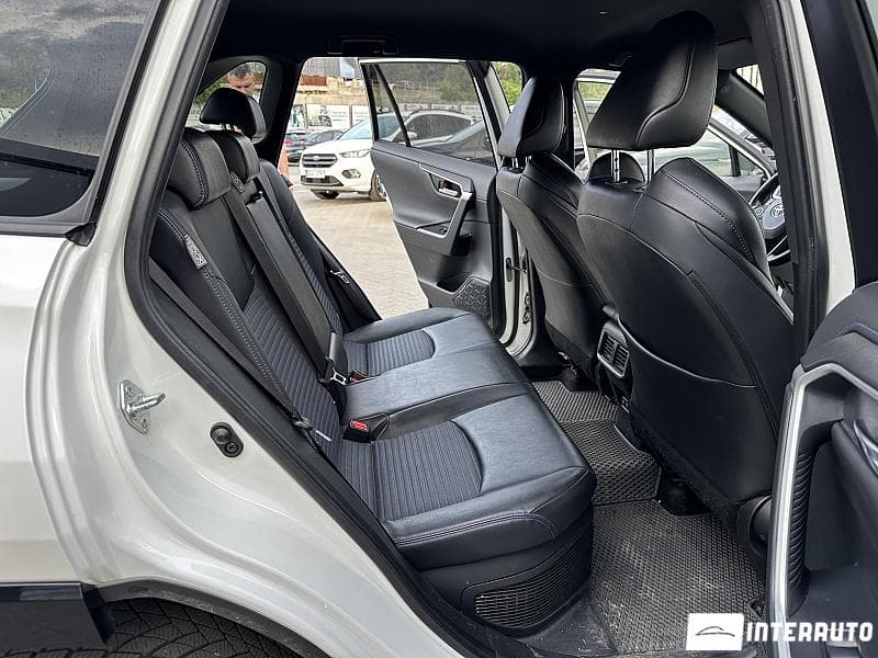 Toyota Rav-4 2021 — Миниатюра 13