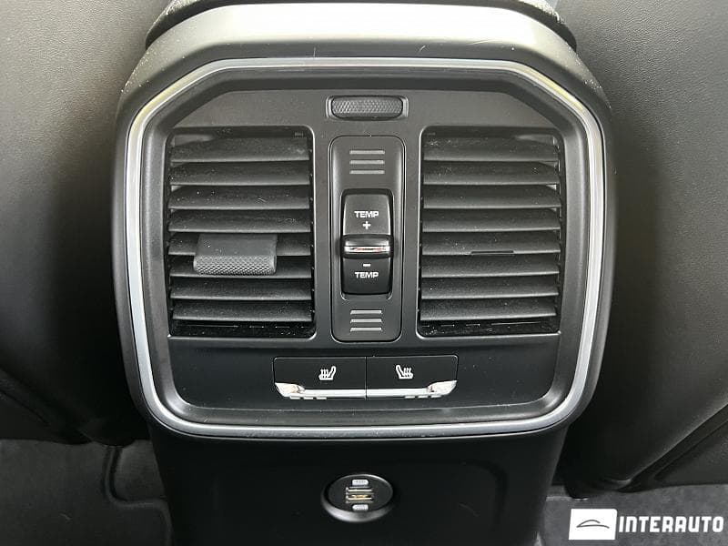 Porsche Macan 2019 — Миниатюра 15