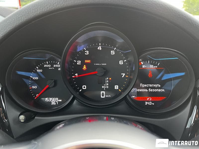 Porsche Macan 2019 — Миниатюра 9
