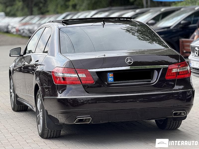 Mercedes E 220 2009 — Миниатюра 4