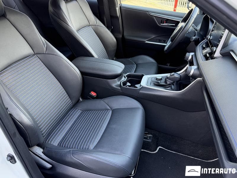 Toyota Rav-4 2021 — Миниатюра 15