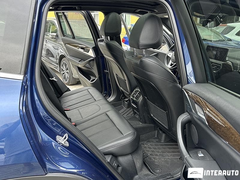 BMW X3 3.0i 2023 — Миниатюра 17