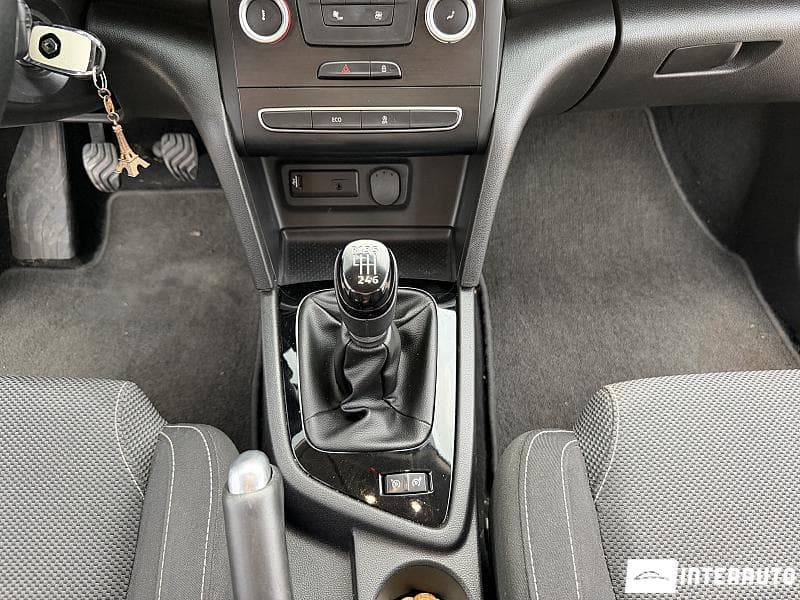 Renault Megane 2016 — Миниатюра 11