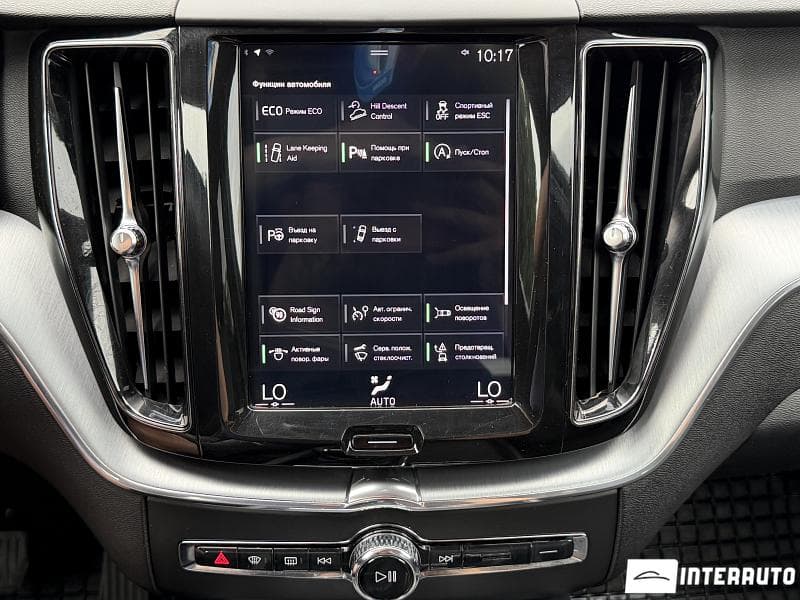 Volvo XC 60 2018 — Миниатюра 13