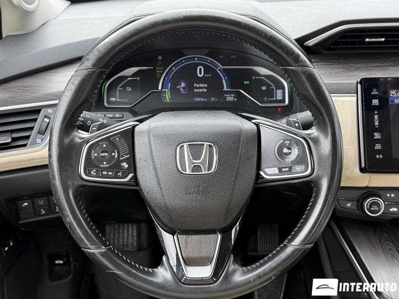 Honda Clarity 2018 — Миниатюра 11
