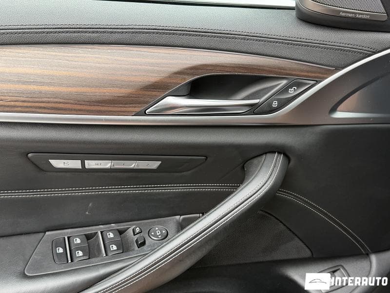 BMW 520 2017 — Миниатюра 8