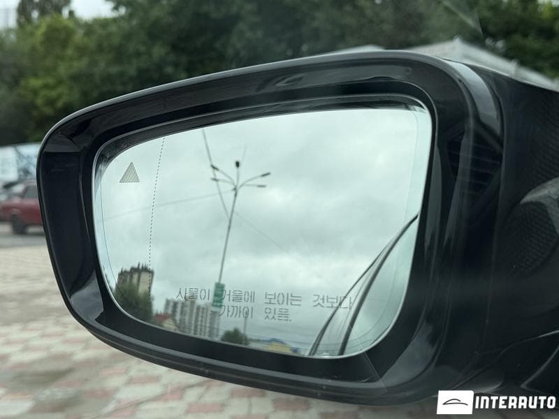 BMW 520 2017 — Миниатюра 5