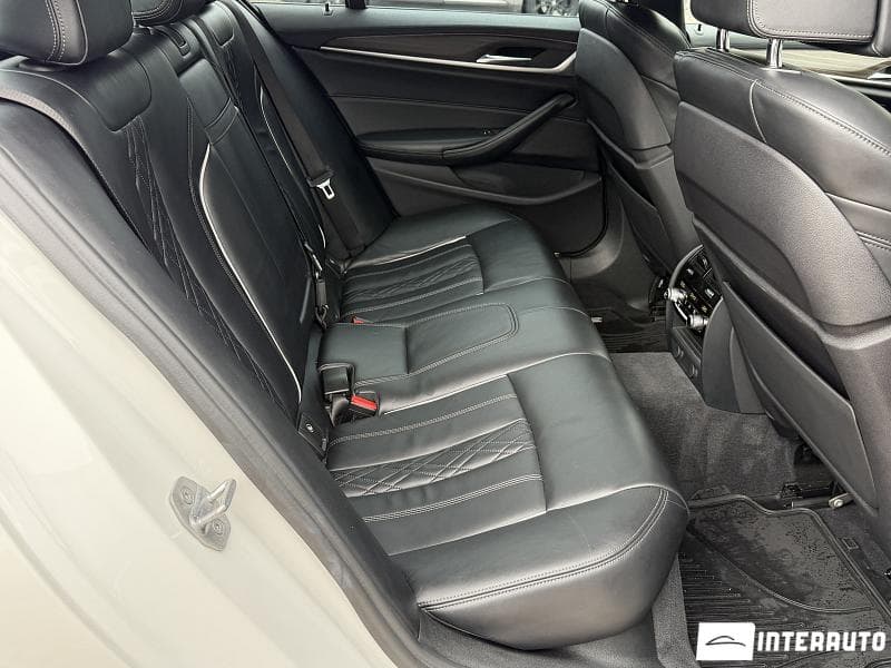 BMW 520 2017 — Миниатюра 21