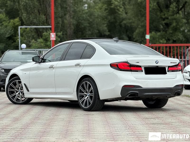 BMW 520 2017 — Миниатюра 3