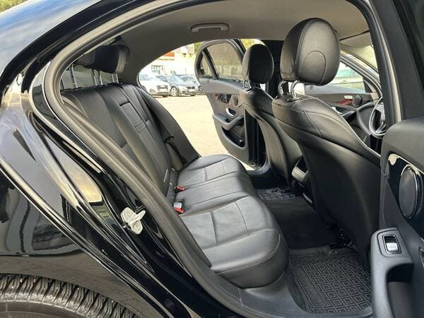 2015 Mercedes C 220 — Miniatură 14