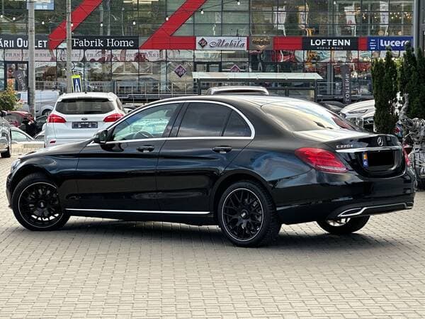 2015 Mercedes C 220 — Miniatură 4