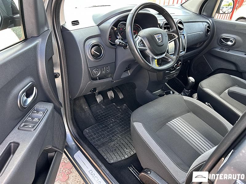 Dacia Lodgy Stepway 2018 — Миниатюра 5