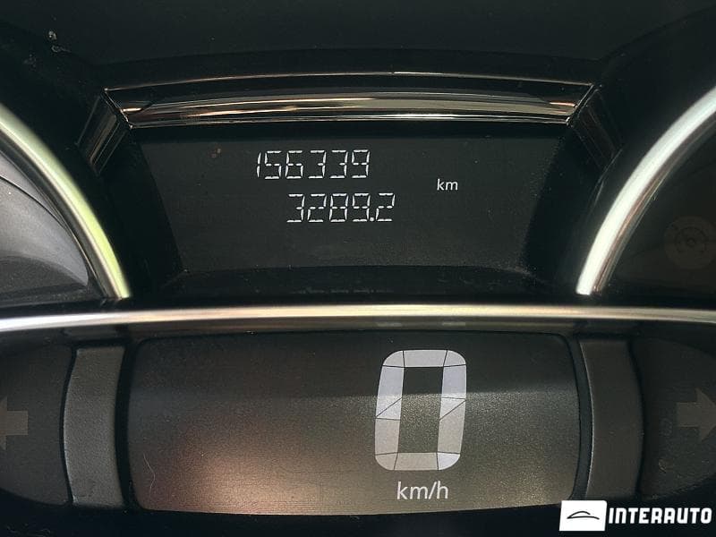 Renault Clio 2016 — Миниатюра 8