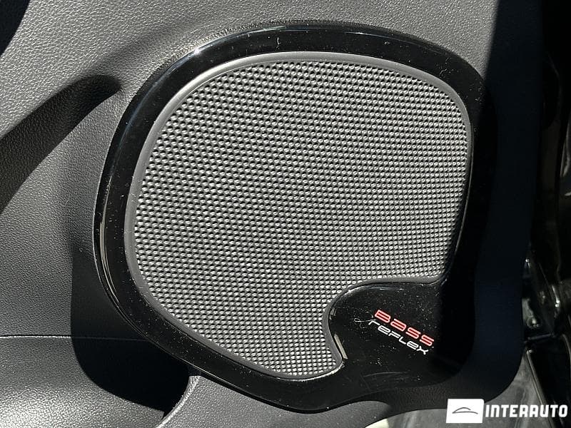Renault Clio 2016 — Миниатюра 15