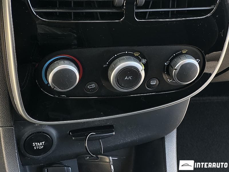 Renault Clio 2016 — Миниатюра 10