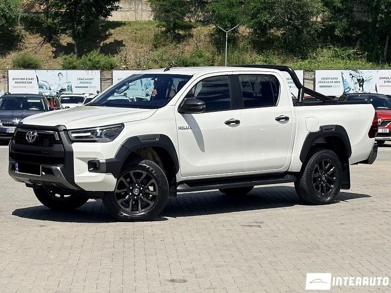Toyota Hilux 2022 — Миниатюра 2