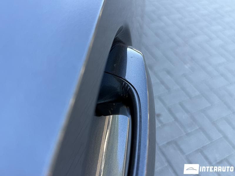 2020 BMW 320 — Miniatură 19