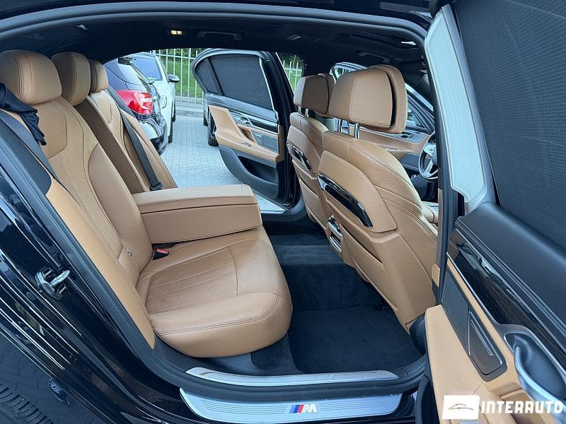 BMW 740e 2017 — Миниатюра 8