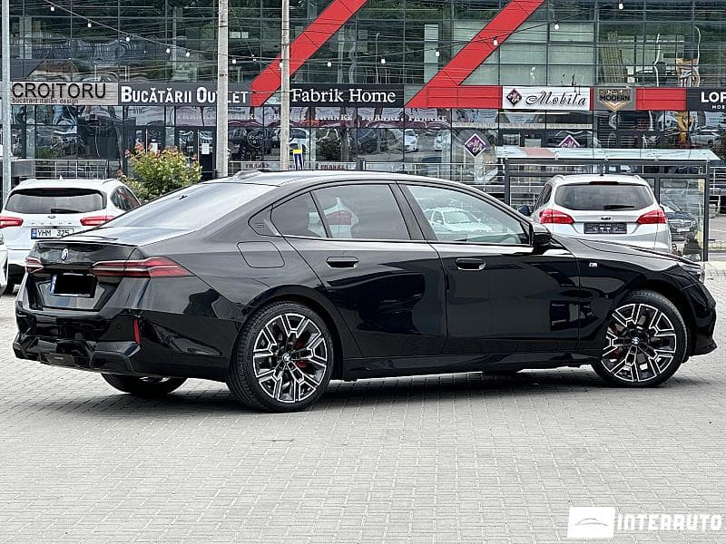 BMW 520 2024 — Миниатюра 3
