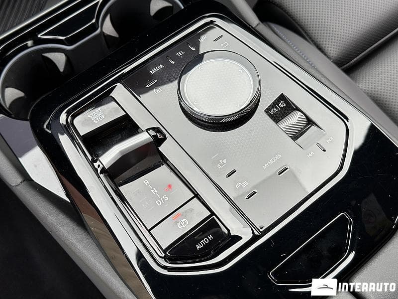 BMW 520 2024 — Миниатюра 15