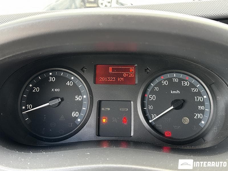 2013 Renault Trafic — Miniatură 7
