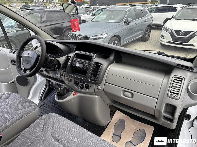 2013 Renault Trafic — Miniatură 6