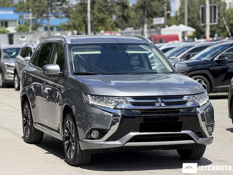 Mitsubishi Outlander 2015 — Миниатюра 3