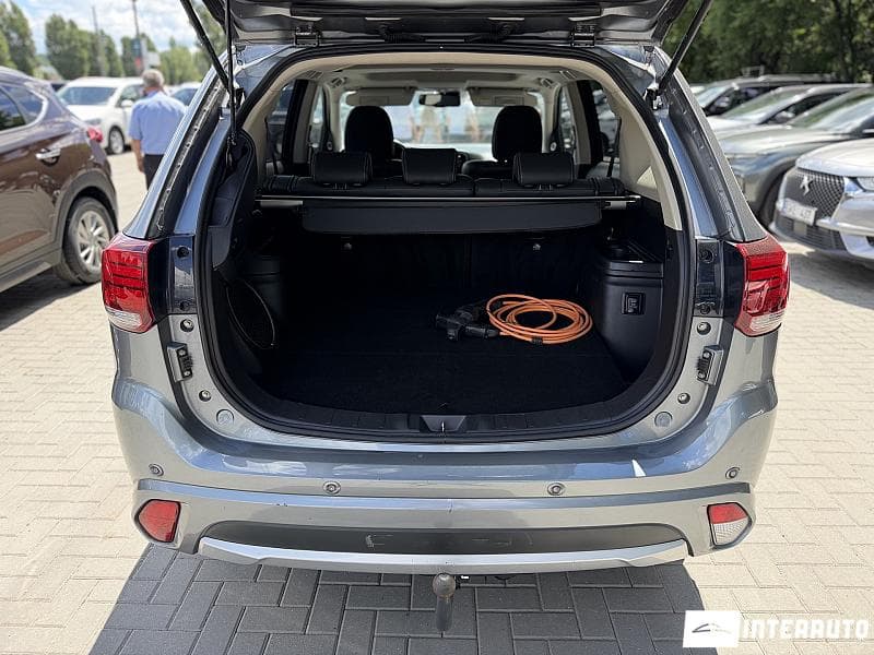 Mitsubishi Outlander 2015 — Миниатюра 5