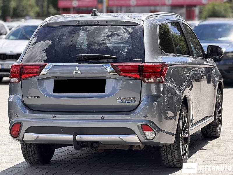 Mitsubishi Outlander 2015 — Миниатюра 4
