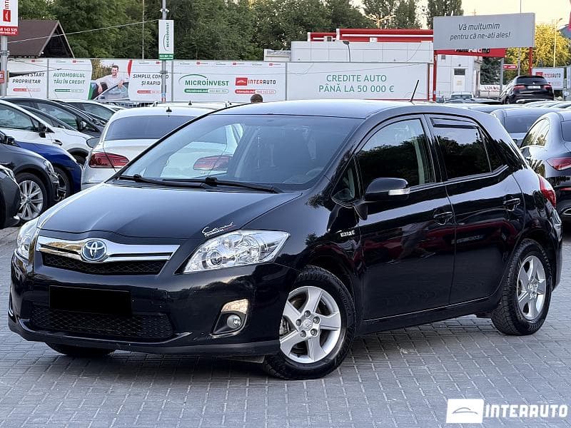 Toyota Auris 2011 — Миниатюра 3