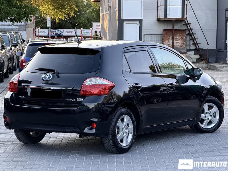 Toyota Auris 2011 — Миниатюра 4