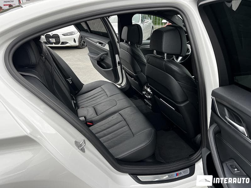 BMW 520 2023 — Миниатюра 8