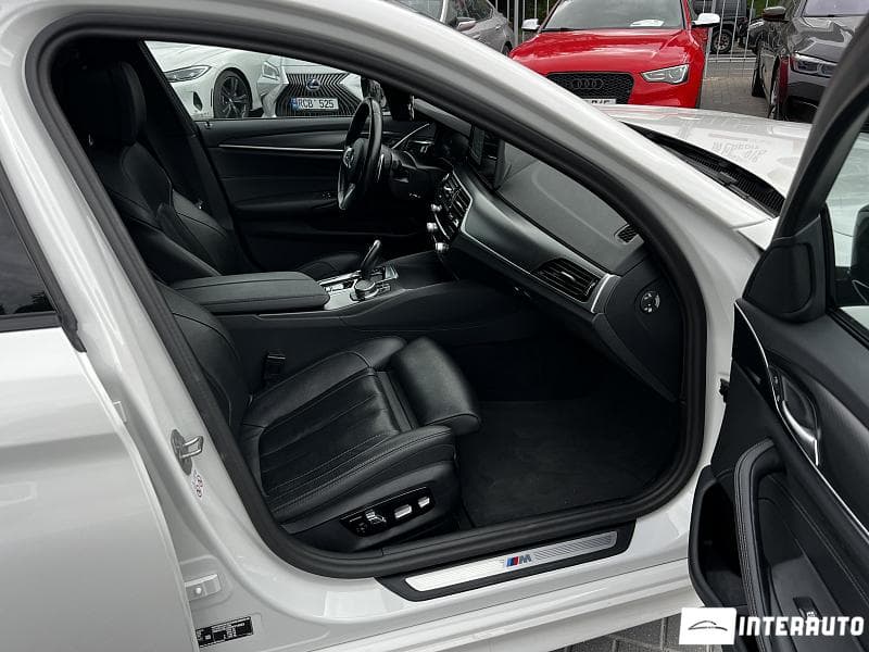 BMW 520 2023 — Миниатюра 9