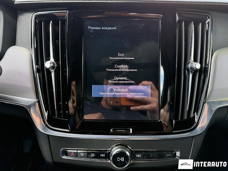 2017 Volvo V 90 — Miniatură 14