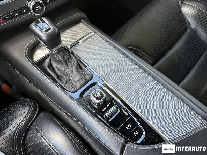 2017 Volvo V 90 — Miniatură 16