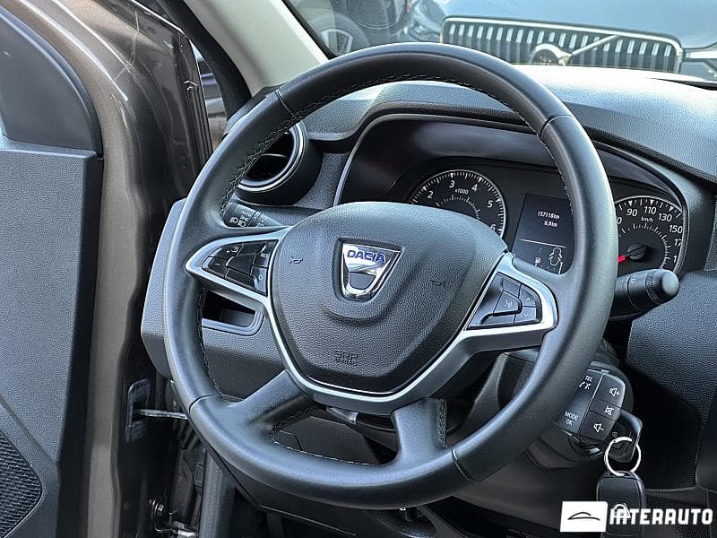 Dacia Duster 2019 — Миниатюра 7