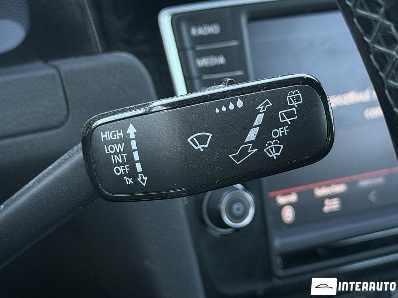 Volkswagen Golf GTE 2015 — Миниатюра 12
