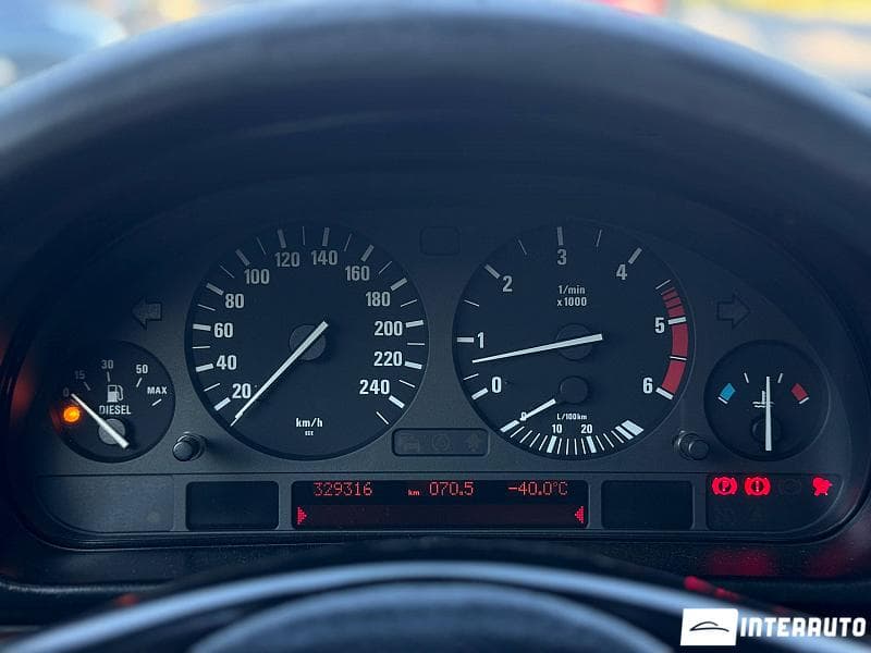 BMW 525 2001 — Миниатюра 8