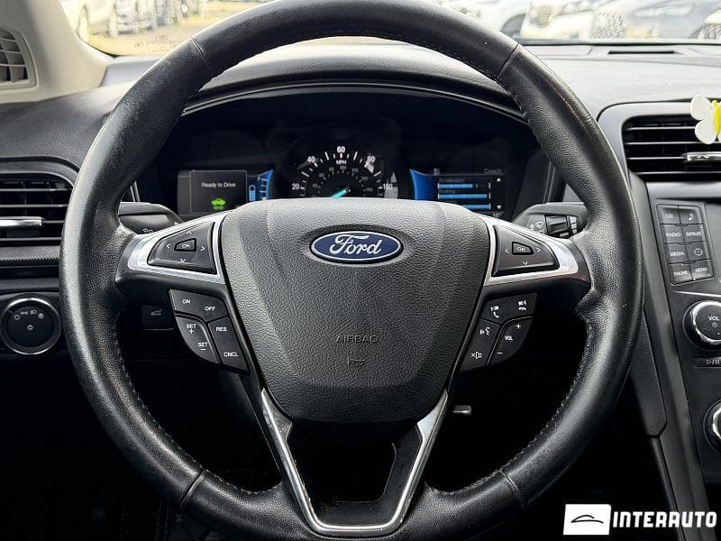 Ford Fusion 2018 — Миниатюра 10