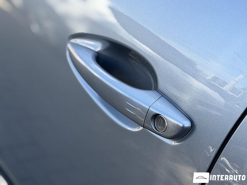 Peugeot 3008 2019 — Миниатюра 5