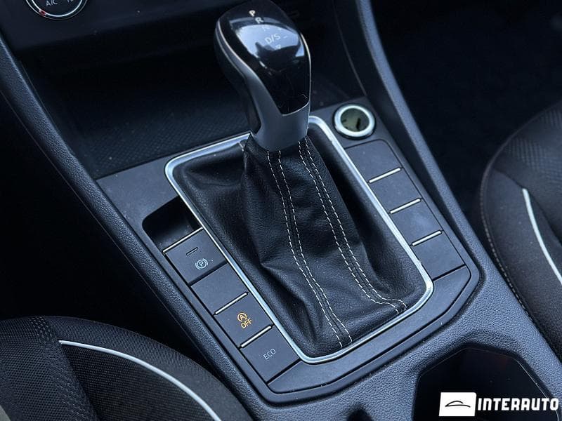 Volkswagen Jetta 2023 — Миниатюра 14