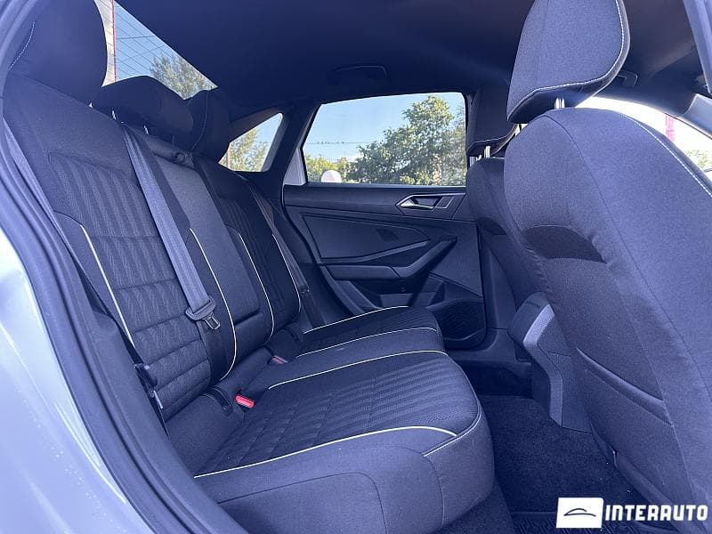 Volkswagen Jetta 2023 — Миниатюра 18